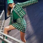 Afra Saraçoğlu Instagram - Afra Saraçoğlu x Koton koleksiyonu ile karşınızdayız! 🍀 Hadi sezonun trendleri için koton.com ve @koton mağazalarına! 💚
