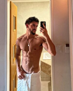 Agustín Bernasconi Instagram - 