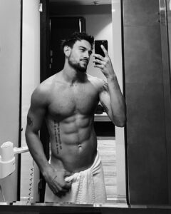 Agustín Bernasconi Instagram - 🙃