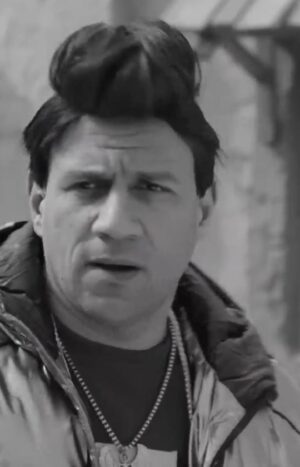 Ahmed Mekky Instagram - محتوى هاااااادف ... اضغط على زر أعجبني 
 ( حايرجعلك الدعفففف يا زميل )