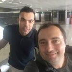 Ahmet Kürşat Öçalan Instagram - Ugurladik f4a dunyanin en guzel takimini ve dunyanin en buyuk kocunu. Nasipse orda olacagim, insallah kupayi alir doneriz @fbbasketbol 😎 #f4 #finalfour #vitoriagasteiz #ispanya #euroleague @euroleague @euroleague