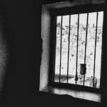 Ahmet Kürşat Öçalan Instagram - #tarihi #sinopcezaevi #prison in #sinop #sabahattinali basin one egilmesin aldirma gonul aldirma dizeleriyle baslayan #hapishane sarkisi adli siirini burda tutuklu olarak kaldigi sure icerisinde yazmis.