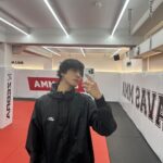 Ahn Hyo-seop Instagram - world is your oyster🚶‍♂️🤍