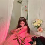 Ahn Sol-bin Instagram - 🌷라붐 컴백 D-1🌷 2021.11.03 6PM #LABOUM #BLOSSOM #COMEBACK