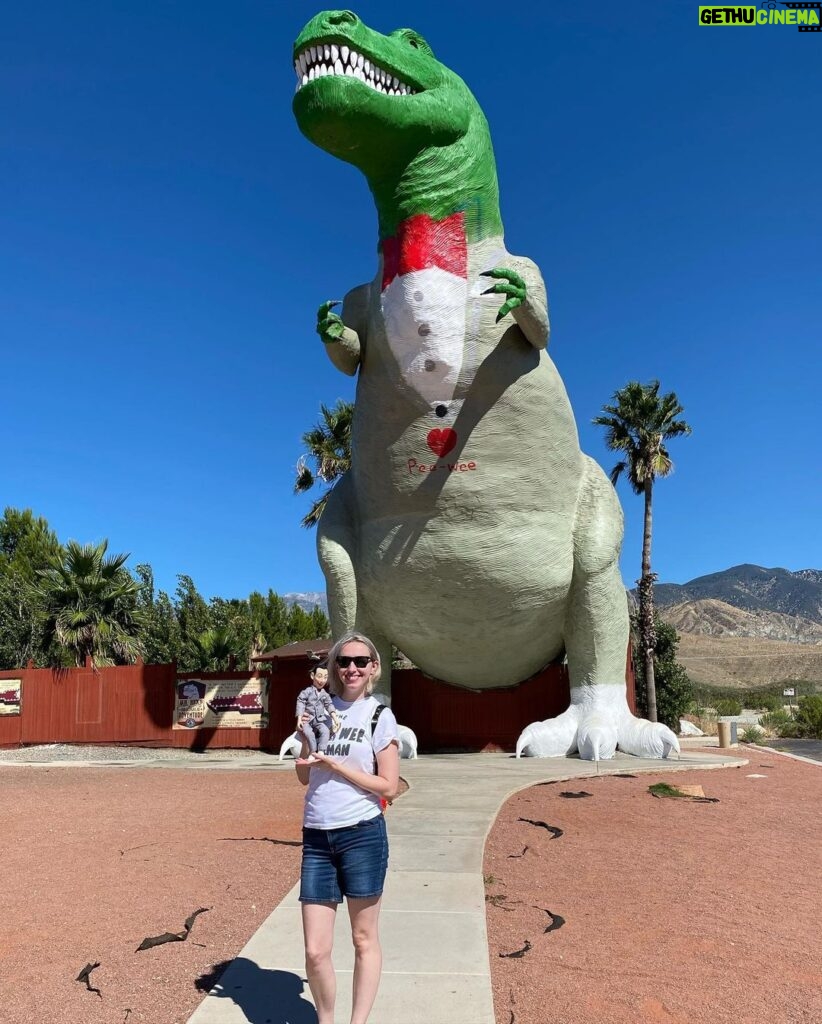Aimee La Joie Instagram - Did I drive almost two hours out of my way just to see this? Yes. Love you forever, Paul ❤️ Pro-tip: the t-Rex will only look like this through October! #peeweeherman #paulreubens Cabazon Dinosaur museum