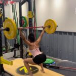 Aishwarya Krishnan Instagram - End of a training block today. 6 weeks of it and Pretty happy with my results! 🙌 50kg Overhead Squats used to be a dream some day and here it is 💃 . . . . . . . . . . . . . . . . . . . #reels #reelsinstagram #reelitfeelit #fitnessmotivation #fitgirl #strengthtraining #personaltrainer #womenfitness #strongwomen #overheadsquat #progressiveoverload #personaltraining #kolkatafitness #thestrengthsquad_by_aishwarya Kolkata - The City of Joy