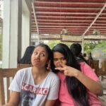 Aishwarya Krishnan Instagram - Thank you for accompanying me to the washroom every fkn time after watching those horror films in those days. Couldn’t have shit in peace without you, bro! 😂💕 Love you bhai @devikaagar 😘 Kolkata