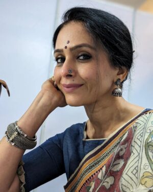 Aishwarya Narkar Instagram - Just a selfie thing....

#aishwaryanarkar #kalamkari #silverjwellery instafashion#instagram