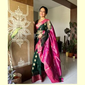 Aishwarya Narkar Instagram - 💗♥️❤️

Wearing an exquisite hand-made Green and Pink Muslin Banarasi Saree from @oaghindia.
Started by two Engineers @tiyasiacharya and meerohitkamat, in the pursuit of bringing down unrealistic sarees prices, this brand deals with authentic and comfortable fabrics with unique designs. 
Their motto is to make Luxury fashion available at an affordable cost.

Beautifully captured by @manaskasar
Love you😘

#aishwaryanarkar #sareestyling #sareelove #festivmood #festivecollection #instafashion #instagram