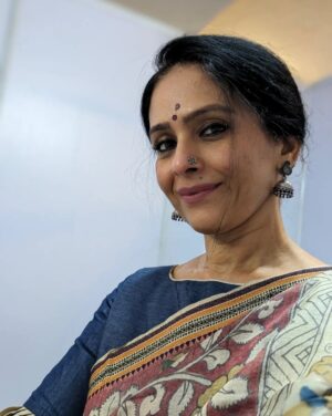 Aishwarya Narkar Instagram - Just a selfie thing....

#aishwaryanarkar #kalamkari #silverjwellery instafashion#instagram
