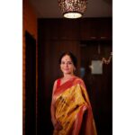 Aishwarya Narkar Instagram - ♥️♥️ Saree @sayalirajadhyakshasarees P.c. @shrutisbagwe ♥️ #aishwaryanarkar #sareebrands #saree #sareelove #feel #vibe #instafashion #style #silksaree#shuk