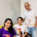 Aishwarya Narkar Instagram - For more such cool Tshirts check @junglebaaz page..!! DM to order..!! Thank you #trending #apparel #tshirts #marathiactress #marathiactors #viral #aishwaryanarkar #ashwinikasar #avinashnarkar #naturelovers