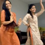 Aishwarya Narkar Instagram - 🧡🧡..!! Do what makes you happy..!! Because Happiness is contagious…!! Agreed @aishwarya.narkar ?!? #réel #reellife #southindian #southindiandance #instagram #dancingsoul #actresses #blessed #blessedsoul #marathiactress #actress #ashwinikasar