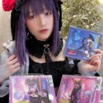 Akari Akase Instagram - TVアニメ「 #その着せ替え人形は恋をする 」のエンディングテーマ 私のデビューシングル「 #恋ノ行方」はもうGETして頂けましたか？🥰💭 通常版、初回限定盤、期間限定生産アニメ盤の3種類が出ておりますのでまだだよ！って方は是非GETして下さい🤍 ~~~~~~~~~~~~~~~~~~~~~~~~~~~~ 初回限定盤、期間限定生産アニメ盤にはサイン入りチェキプレゼントの応募はがきが封入されています！【応募締切が3/31まで】となっておりますので応募を考えている方は早めにGET、応募してください❣️ ~~~~~~~~~~~~~~~~~~~~~~~~~~~~ ▹▸期間限定生産アニメ盤にはアニメ絵柄のブラックロベリア、雫たんの描き下ろし生写真が封入❕3月末日生産分までの限定ものとなっていますので着せ恋ファンの方は是非！🤭✨ ▹▸初回仕様限定盤では、あかせあかりのコスプレ生写真全3種類のうちランダムで1枚封入されています❕是非全種類コンプしてください〜🥺💫 ちなみに通常盤だけにダイスキという曲が収録されております🤫それぞれ内容が違っていますので、詳しくは公式HPにて確認して下さい！ 購入報告沢山待ってま~す🌈 #あかせあかり #着せ恋 #エンディングテーマ #黒江雫 #コスプレ