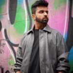 Akull Instagram - Which is your fav line from Daffa Ho ? Comment karke batao ✍️ @kumaarofficial . . #akull #akullonthebeat #daffaho