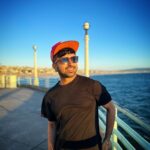 Akull Instagram - Lover boy 🤌🏻 . . #akull #akullonthebeat #akullonthebeach Manhattan Beach Pier