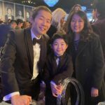 Alan Kim Instagram - I finally met the people I missed. ❤️❤️#isaac @steveyeun @simuliu @iamsandraohinsta @thealiciahannah @chroniclesofnarna @denniskwanphoto @sojisoheeparkarai @valccc It's an honor. Thank you @character.media @unforgettablegala congratulation 💕💕 #unforgettablegala #unforgettablegala2022 #charactermedia The Beverly Hilton