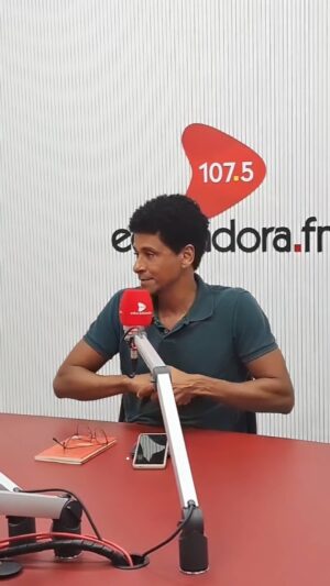 Aldri Anunciação Instagram - 🛑 Qual a diferença da escrita na Literatura, no Teatro e no Cinema?🛑

#cinema
#teatro
#literatura 
#pretamorphosis