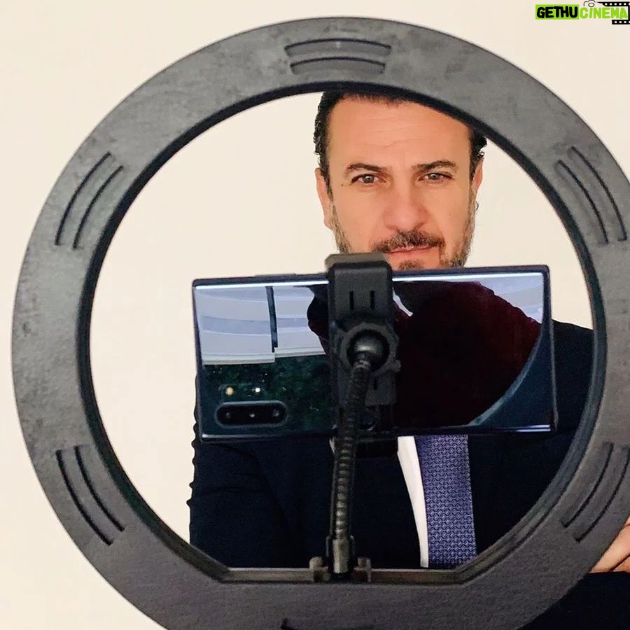 Alejandro Ávila Instagram - En el círculo de la vida, el final de un viaje es el inicio de otro. #casting #laboro #work #circulo #circle #nofilter photo by @gordimarti