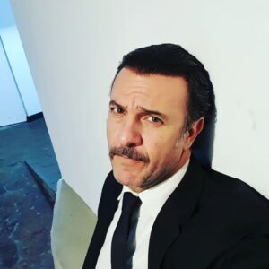 Alejandro Ávila Instagram - Vamos!