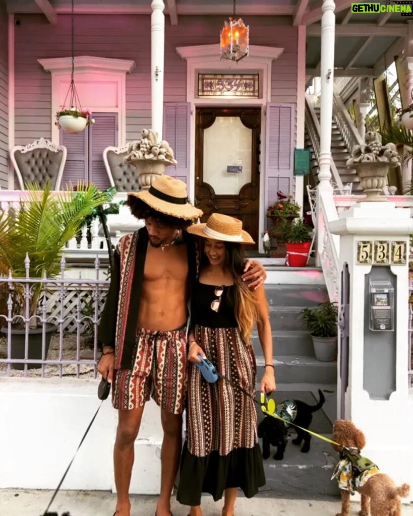 Alex Caceres Instagram - Puppy vacations😁 Old Town Manor Key West