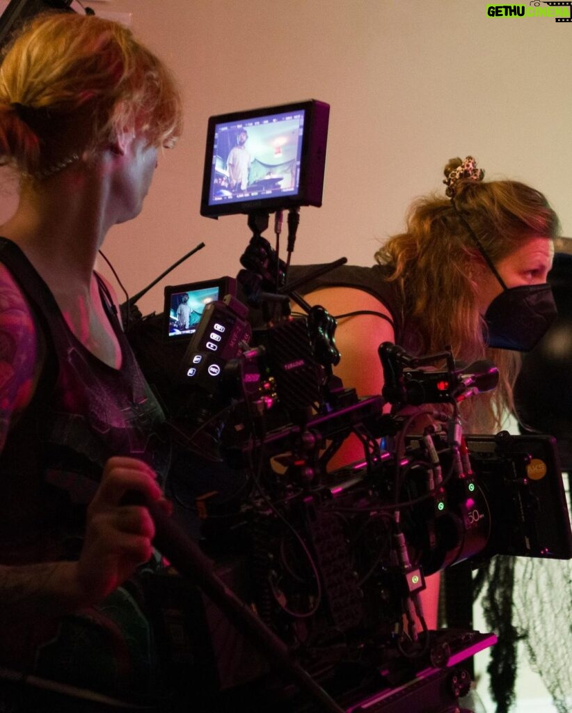 Alexis Floyd Instagram - More Alive BTS p2 🎶🎥🧟‍♀ watch the #musicvideo // join our fundraiser for the Entertainment Communtiy Fund over on YouTube 💚 #morealive #lifeinthearts #unionstrong 📸: @dicerose_film and @you_are_my_canvas