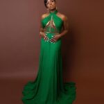 Alexis Floyd Instagram - #emmys 🐍 #2024 • styled by :: @jenniferudechukwu dress :: @gertjohancoetzee earrings // rings // handbag :: @alexisbittar bracelets :: @amorcito.boutique chain ring :: @noritamy shoes :: @stuartweitzman makeup :: @shannonpezzetta hair :: @tiffdoeshair photography :: @bokocecile videography :: @jenniferudechukwu getty image :: @imagezbylb • #abc #disney #greysanatomy #redcarpet Otium