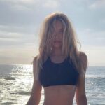 Alexis Ren Instagram - It’s all coming together