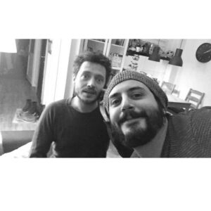 Ali Barkın Instagram - old friend.. @serkansenalp 👊🏻