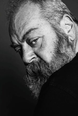 Ali Düşenkalkar Instagram - Mevlana Celaleddin-i Rumi 
Şiir dinletimden.
