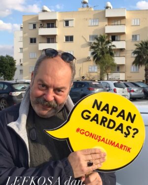 Ali Düşenkalkar Instagram - Konuştuğumuzu yazsaydık böyle olacaktı.  Ee neolacak.  Bööledir be Gardaş.  E hade görüşürük.  Kıbrıs/Lefkoşa’dan dünden bir an ve anı.  Gaçtım ben,hade ba bay.