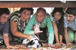 Ali Düşenkalkar Instagram - Sevgili Köksal Ağabey. Hoşçakal. Çok üzüldüm.  Korkuyorum Anne filminde oynamıştık. Babamı oynamıştı “babanım ben senin” deyişin hala kulaklarım da.