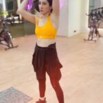 Alisshaa Ohri Instagram - If you're ready to take your fitness journey to the next level, I've got a high-energy workout video for you. Let's get moving and crush those goals together! 💪 #AlisshaaOhri #Actor #Gym #Workout