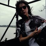 Allison Lin Instagram - 社會學家關心「現象」先於「真相」，因為現象帶來的影響，往往比真相大得多。 而我的帥氣無庸置疑是真相 來自范先生的真實之眼 @fan82114 完成我想做National Geographic 雜誌攝影師的夢想 #演員們的旅行 #1月26日第一集在tvbs42
