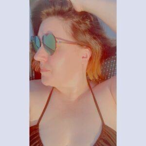 Allison Tolman Instagram - Whatever you say, fucking 94° autumn day.