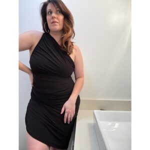 Allison Tolman Instagram - Six days into 2024 I put on the littlest black dress in my closet and went to a fabulous party. So far so good.