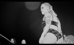 Allison Woodard Instagram - how can I snooze and miss the moment?
.
.
.
.
#alliekatch #wrestling #womenswrestling #tagteamwrestling #intergenderwrestling #bussy #sza #blackandwhite