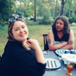 Alma Hätönen Instagram - Ihania pieniä hetkiä eiliseltä ja maaaaaailman rakkaimpia tyyppejä💜 Hyvää juhannusta täältä teille! 🫶✨