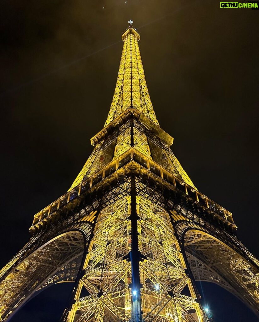Alp Navruz Instagram - #done ✈ Paris,France