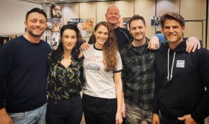 Amanda Righetti Instagram - Like we never missed a beat. 
What a treat to spend the weekend with my #fridaythe13th cast! Thanks @daysofthedeadhorrorcon for having us, and thank you to all the fans for coming to hang out! See ya #chicago #sundayfunday