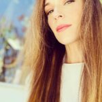 Amanda Righetti Instagram - May love and light guide your week 🤍 #geterdone #monday