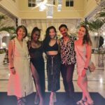 Amanda Zhou Instagram - Crew ❤️🏝 Photo Dump 1