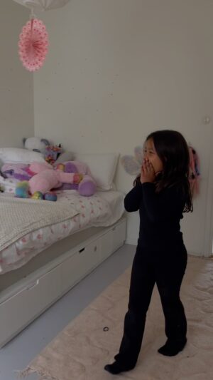 Amie Bramme Sey Instagram - Imorgon börjar hon skolan 🥹❤️