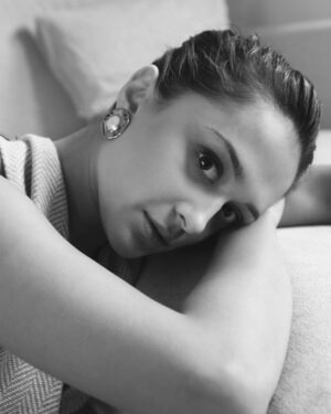 Amy-Leigh Hickman Instagram - ☮️❤️ From my shoot with: @owenjamesvincent 
Styled by: @styled_by_meg__ 
Make up by: @aliceeverissmakeup 
Hair by: @ml_032
Lashes: @debbie_nouveau
@nouveaulashesuk