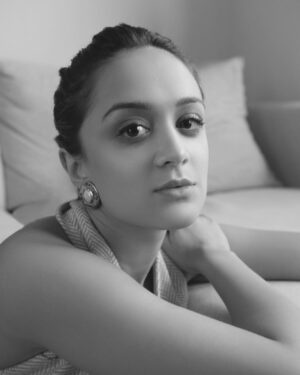 Amy-Leigh Hickman Instagram - ☮️❤️ From my shoot with: @owenjamesvincent 
Styled by: @styled_by_meg__ 
Make up by: @aliceeverissmakeup 
Hair by: @ml_032
Lashes: @debbie_nouveau
@nouveaulashesuk