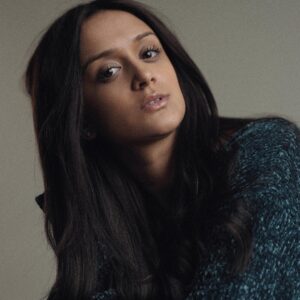 Amy-Leigh Hickman Instagram - A late but happy new year. Be thankful for what and the people you have around you. Be positive about the now and forget the past. And remember that no body in their twenty’s really knows what they are doing. They just pretend they do ❤️ Photographer: @philsharp