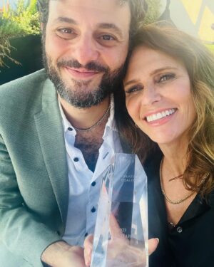 Amy Landecker Instagram - What a joy to watch my husband give my dear friend @arianmoayed a humanitarian award at the @thecreativecoalition luncheon yesterday. I have been friends with Arian and his wife @krissyshields since our theater days in Chicago and it felt so full circle to watch him be honored for his incredible career but more importantly his incredible activism, particularly with @waterwelltheater in NY. The Creative Coalition is all about keeping art accessible to everyone and I know no one who walks the walk more than Arian. Congrats!