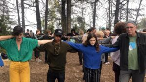 Amy Landecker Instagram - In honor of Trans Day of Visibility I am  sharing this memory of dancing in the woods with people of all ages, backgrounds, genders and orientations  with total joy learning the ‘sneaky mouse.’ This is what the world looks like with enough love and empathy and support and freedom. God I miss it. Joyacaust! #transdayofvisibility #transparenttv #musical #finale #transisbeautiful