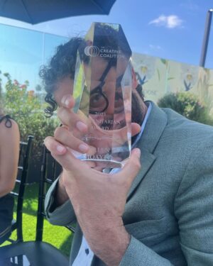 Amy Landecker Instagram - What a joy to watch my husband give my dear friend @arianmoayed a humanitarian award at the @thecreativecoalition luncheon yesterday. I have been friends with Arian and his wife @krissyshields since our theater days in Chicago and it felt so full circle to watch him be honored for his incredible career but more importantly his incredible activism, particularly with @waterwelltheater in NY. The Creative Coalition is all about keeping art accessible to everyone and I know no one who walks the walk more than Arian. Congrats!