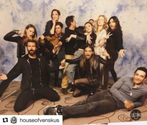 Amy Pemberton Instagram - Bloomin’ lovely old time this weekend with this lot! Thanks SO much to everyone who came to @starfuryevents to spend time with us, loved meeting you all! 🙏🏻💕Thank you to the lovely @sean_w_harry @houseofvenskus @chy_leigh @mattryanreal @iamgabrielluna @hannahjohnkamen @iain_decaestecker @adrianpasdar @florianalima @nicoleamaines @andreakbrooks #legends #legendsoftomorrow #supergirl #agentsofshield ・・・
The Class of 2019 💪🏻xo